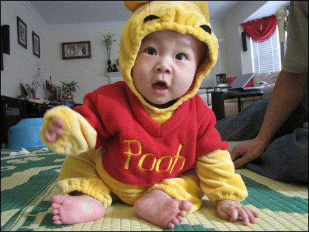 halloween2010_pooh.jpg